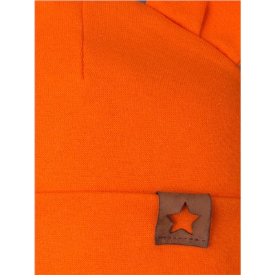 Шапка трикотажная для мальчика с ушками формы лопата, сбоку нашивка звезда, ярко-оранжевый