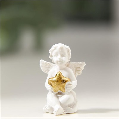Сувенир полистоун "Белоснежный ангел с золотой звёздочкой" МИКС 2,4х1,2х0,9 см