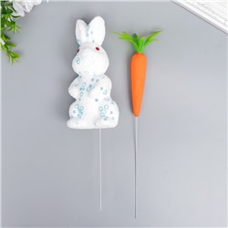 Декор на палочке "Кролик в посыпке с кружочками и морковка" набор 2 шт 15 см